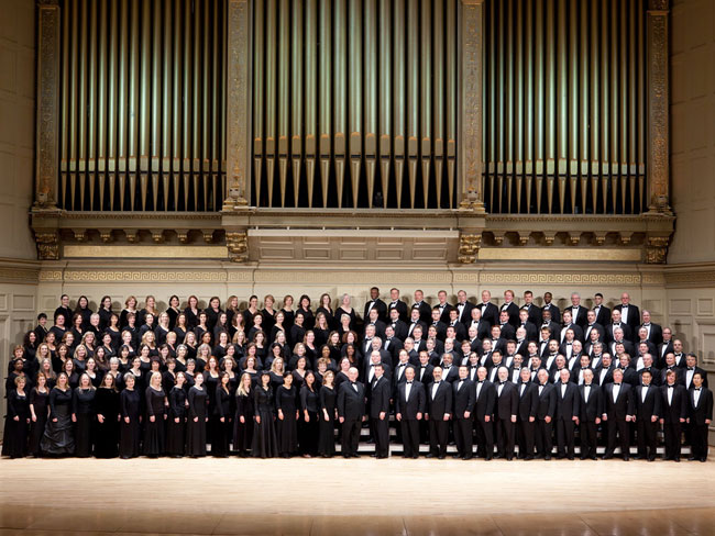 Photo of the Tanglewood Festival Chorus on its 40th anniversary